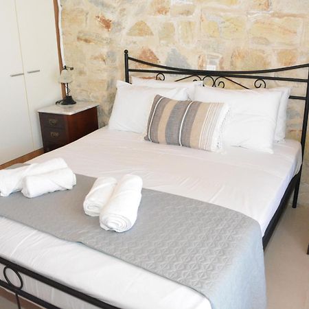 Aretousa Residence In Naoussa, Paros エクステリア 写真