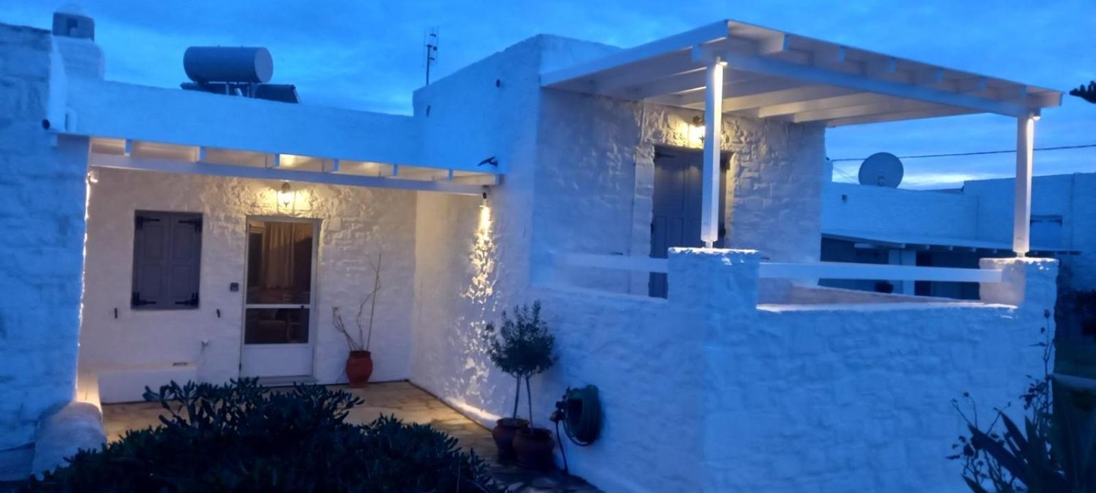 Aretousa Residence In Naoussa, Paros エクステリア 写真